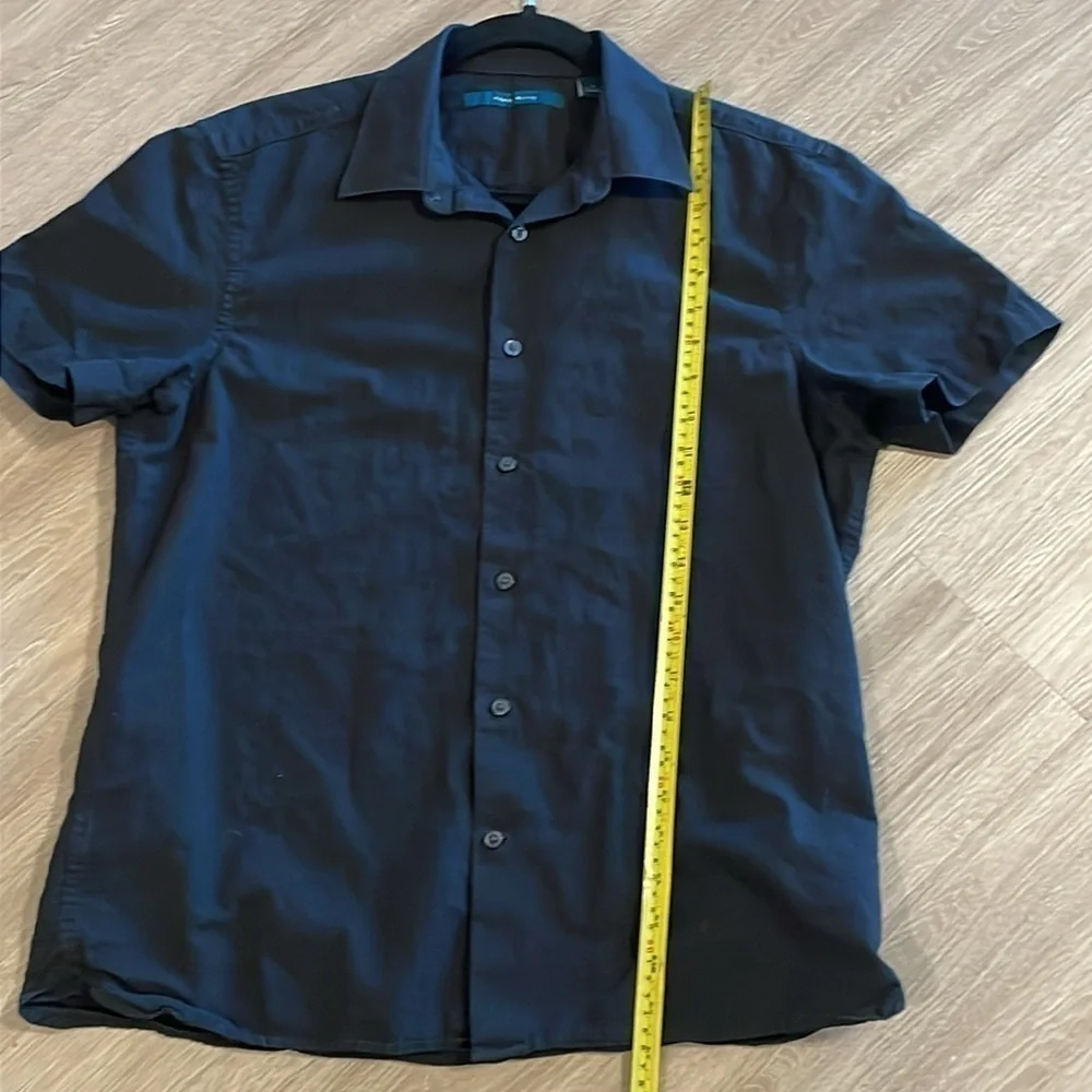 Perry Ellis Men’s Button Front Medium Black 100% Cotton Classic Contemporary